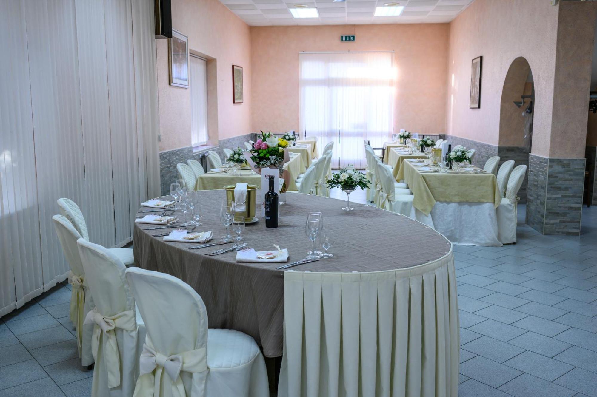 Ristorante Albergo Gerardo Di Masi Caposele Екстериор снимка