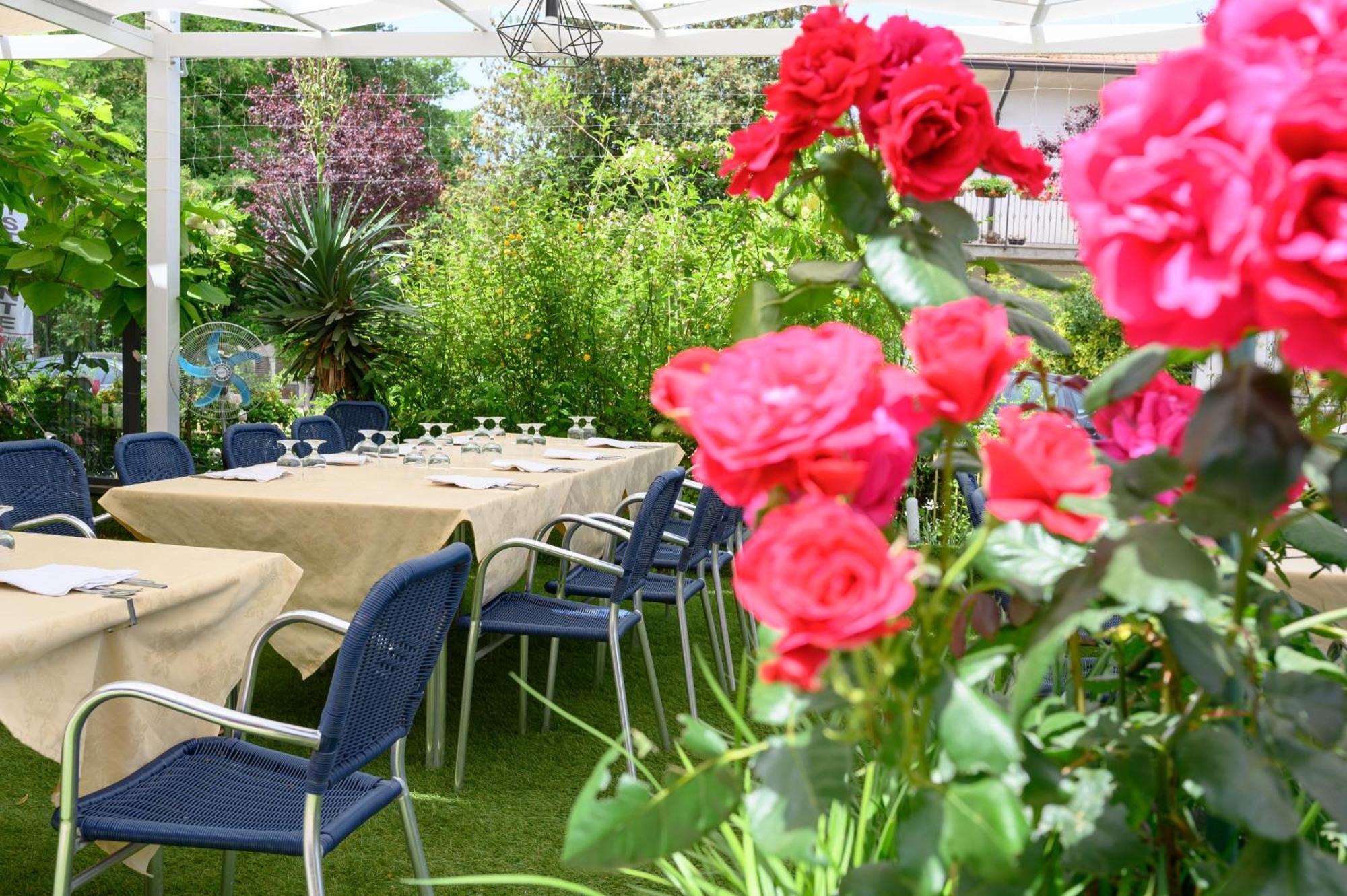 Ristorante Albergo Gerardo Di Masi Caposele Екстериор снимка