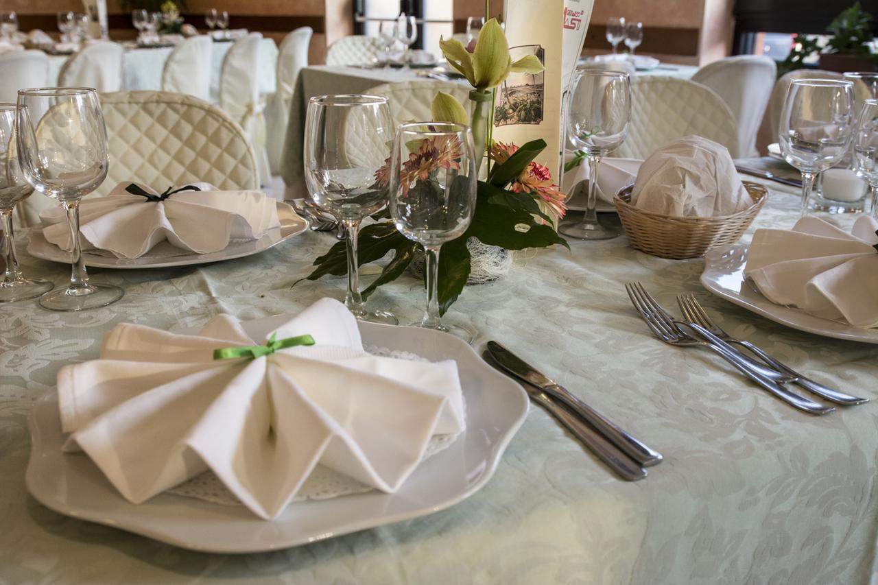 Ristorante Albergo Gerardo Di Masi Caposele Екстериор снимка